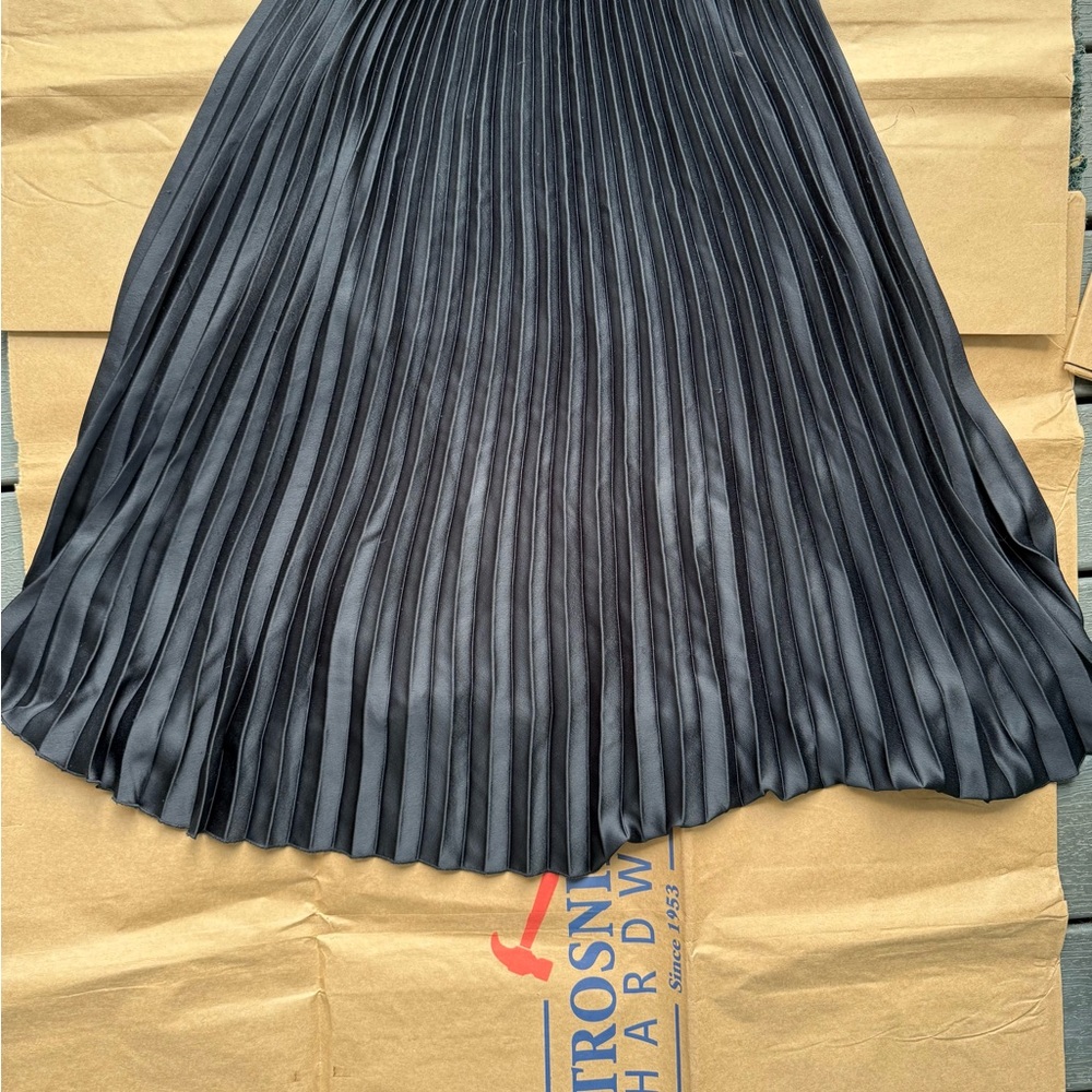 The Limited Black Pleated Midi Skirt